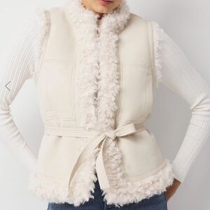 White House Black Market Ivory Faux Suede Sherpa Vest Size Medium